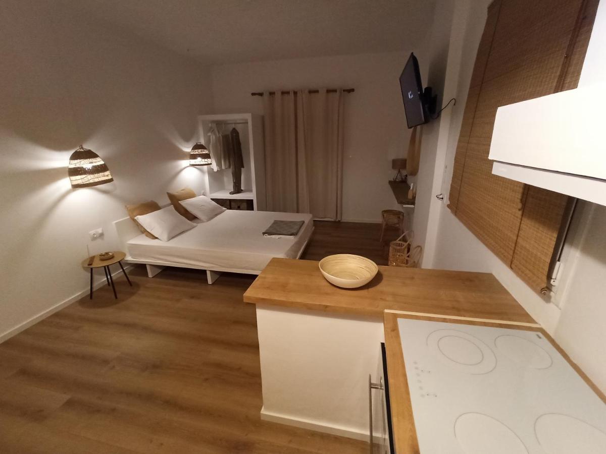 Harmony Apartment Poros Town Exterior photo